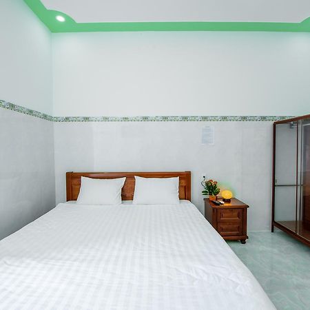 Hotel Nguyen Toan Фукуок Екстер'єр фото