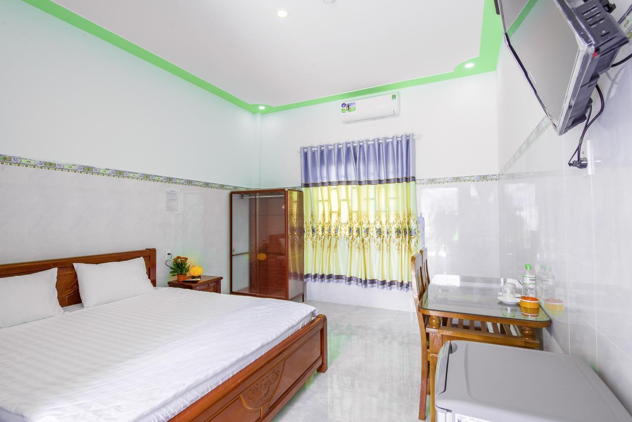 Hotel Nguyen Toan Фукуок Екстер'єр фото